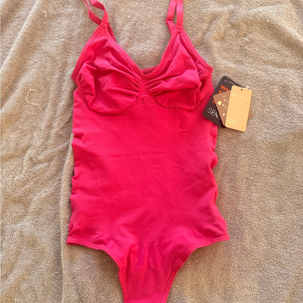 NWT Feelingirl Thong Seamless Shaping Bodysuit 3XL/4XL